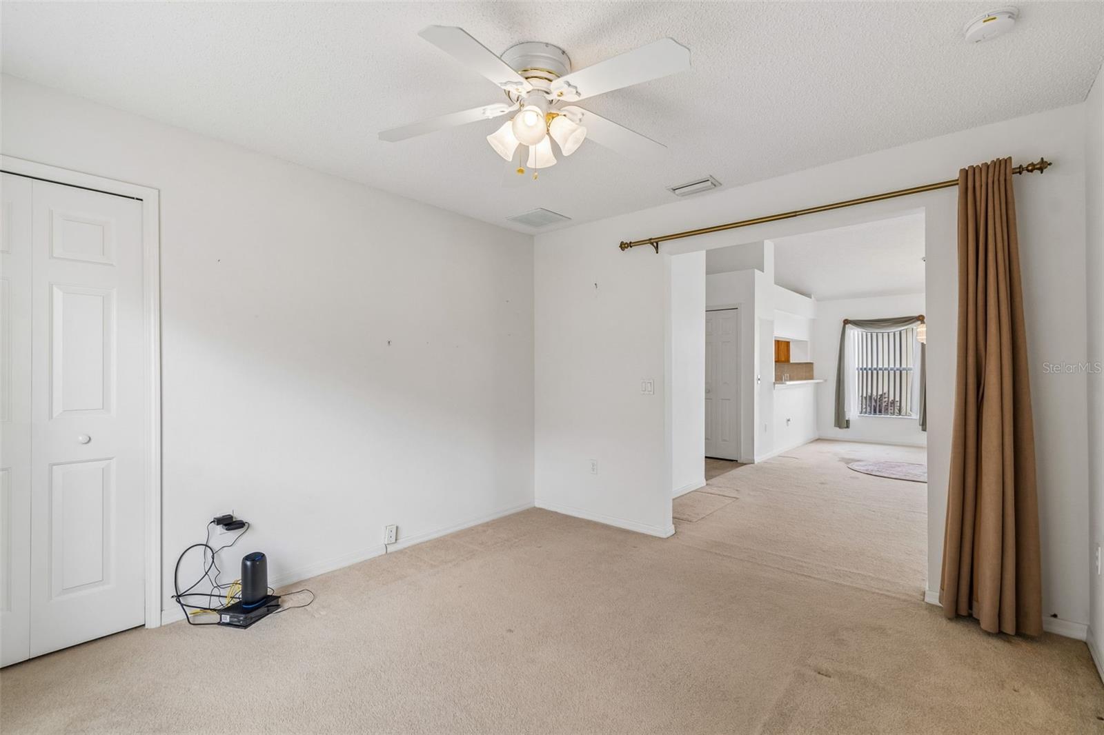 Image 23 of 68 For 18452 Fairway Green Drive