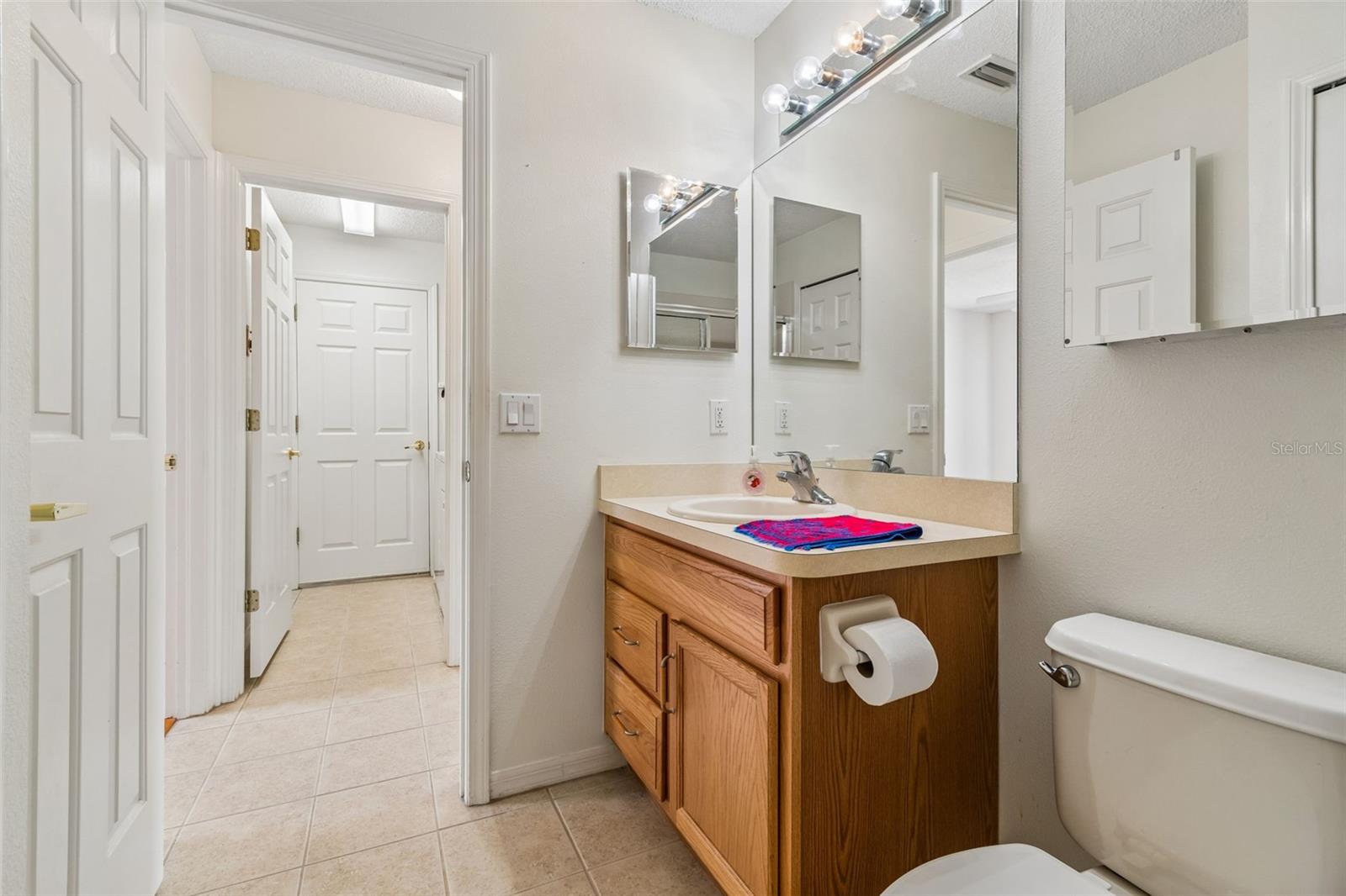 Image 26 of 68 For 18452 Fairway Green Drive