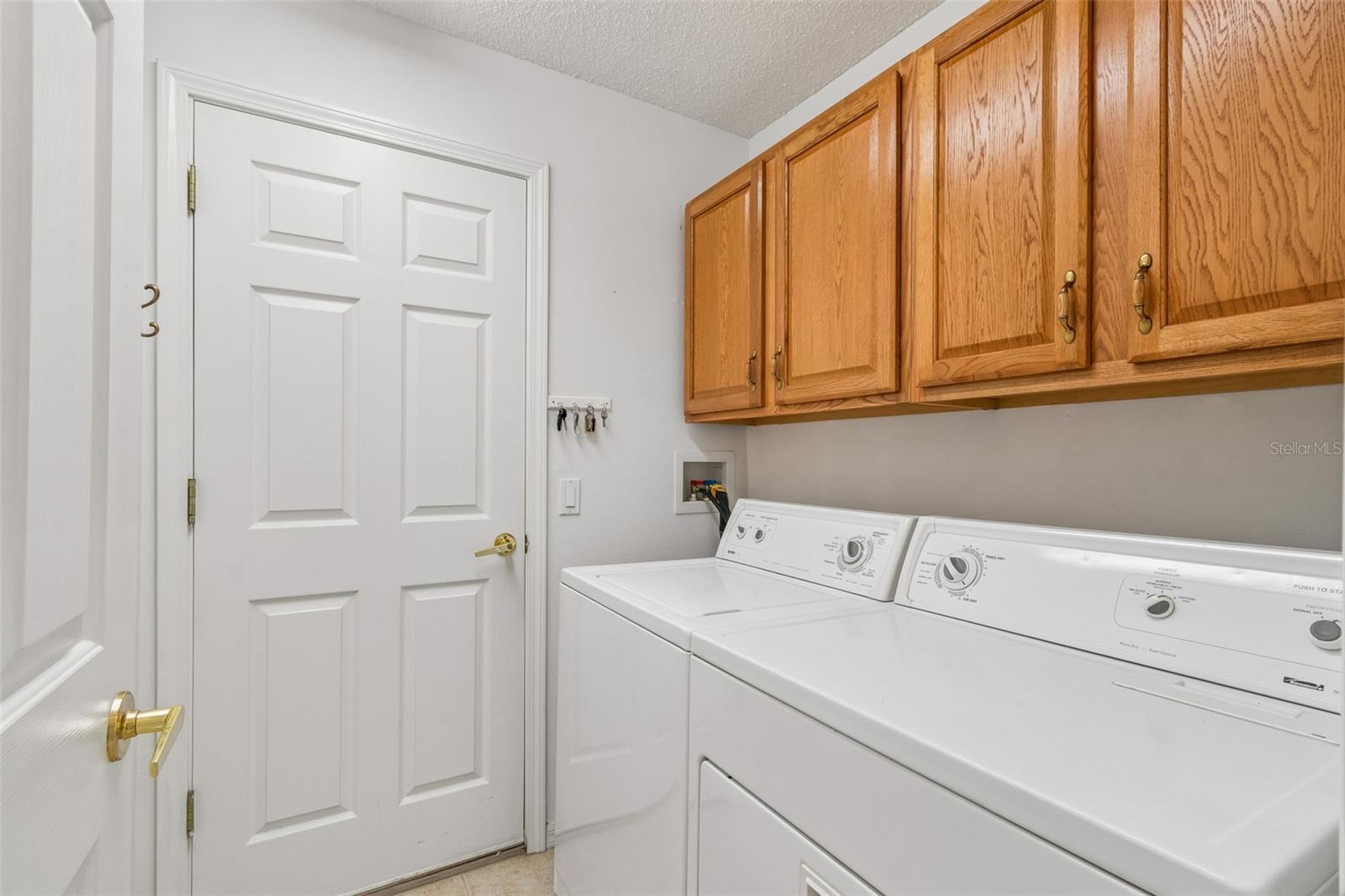 Image 29 of 68 For 18452 Fairway Green Drive