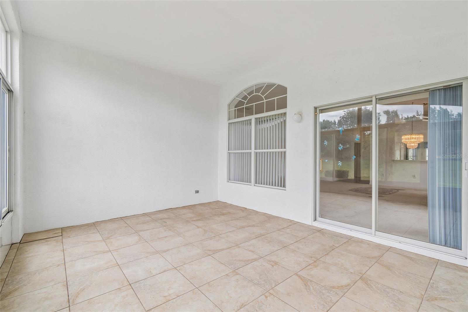 Image 30 of 68 For 18452 Fairway Green Drive