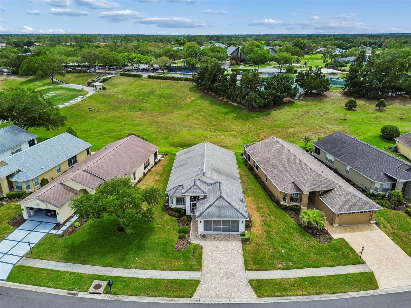 Image 37 of 68 For 18452 Fairway Green Drive