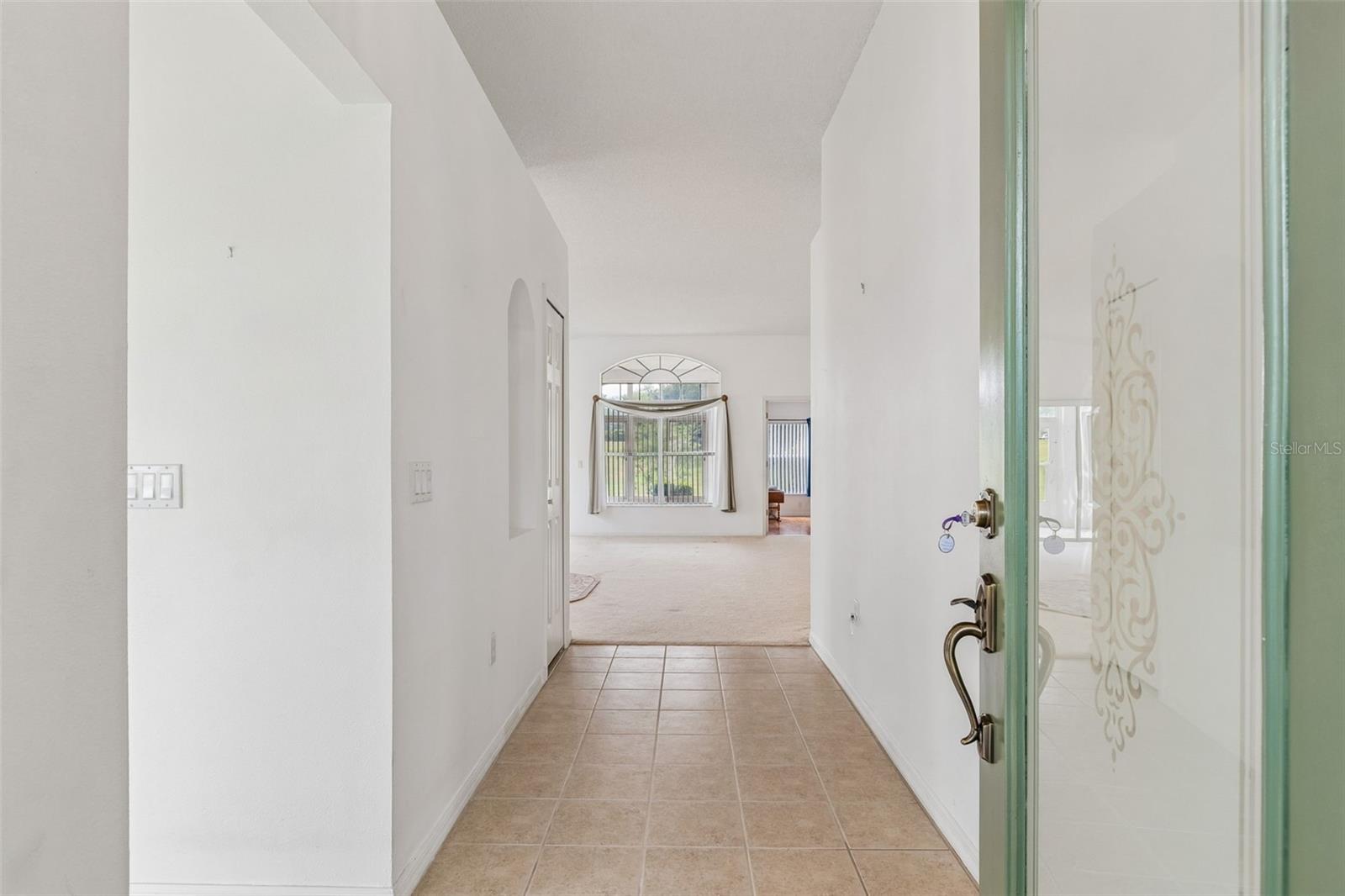 Image 4 of 68 For 18452 Fairway Green Drive