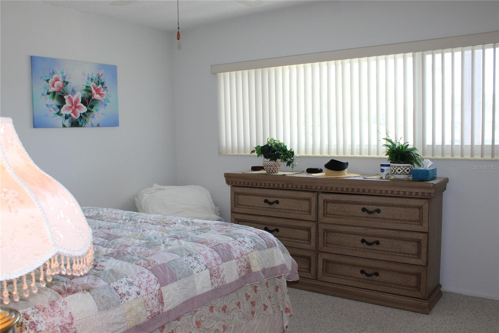 Image 22 of 48 For 2402 Ecuadorian Way 22