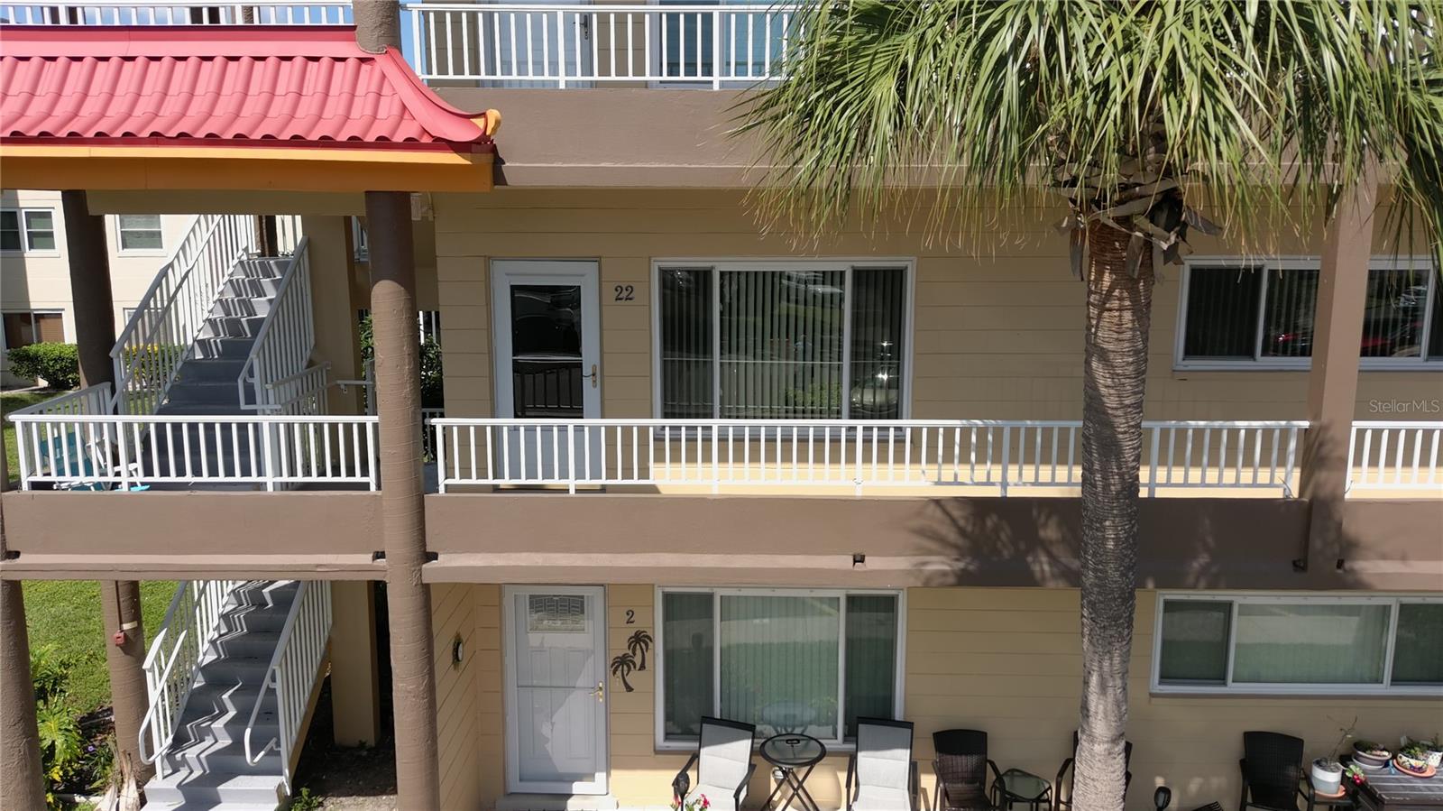 Image 26 of 48 For 2402 Ecuadorian Way 22