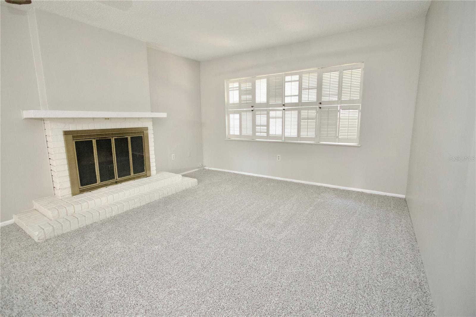 Image 6 of 20 For 2101 Sunset Point Road 702