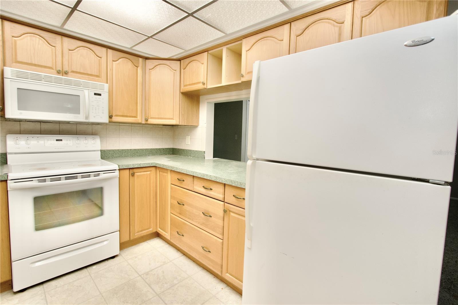 Image 8 of 20 For 2101 Sunset Point Road 702