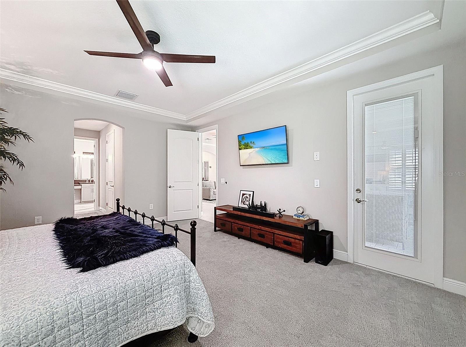 Listing photo id 20 for 21931 Woodshadow Way