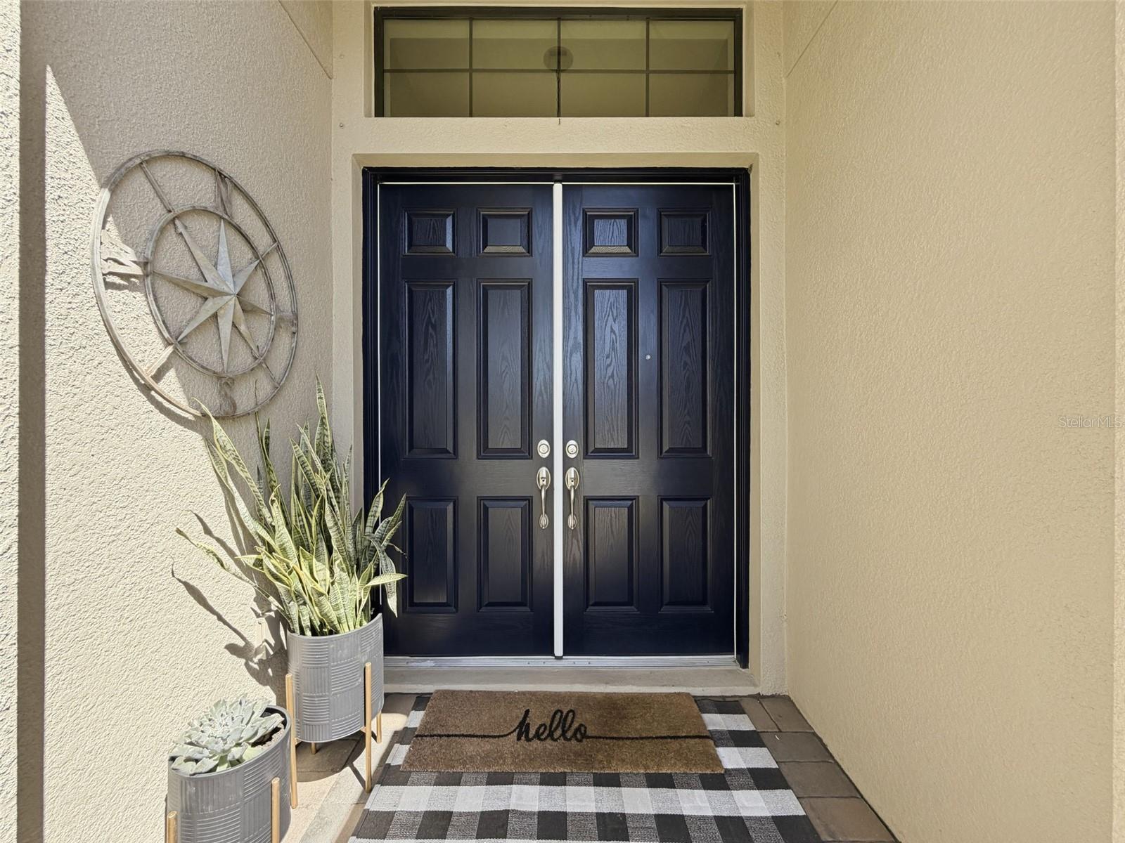 Listing photo id 2 for 21931 Woodshadow Way