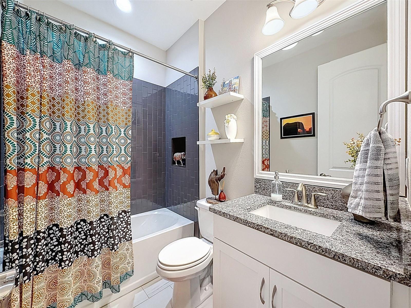 Listing photo id 5 for 21931 Woodshadow Way