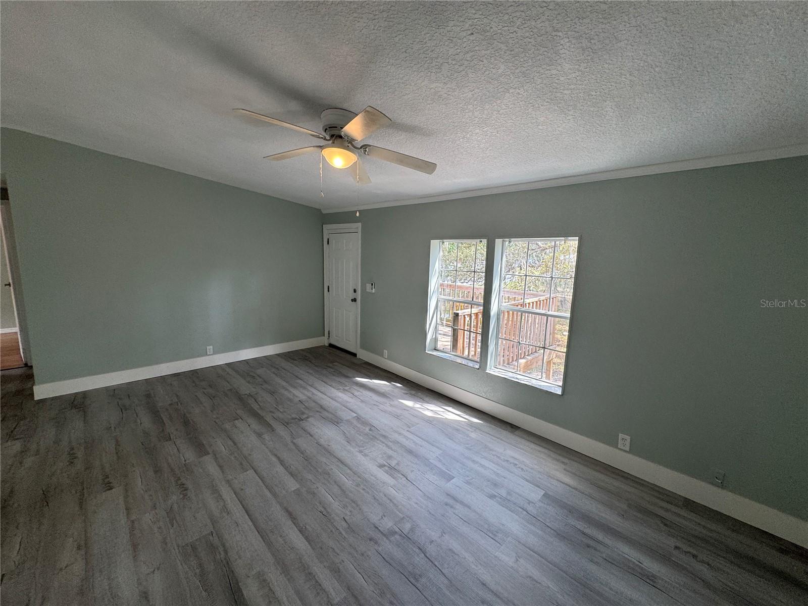 Image 12 of 31 For 15341 Omaha Street