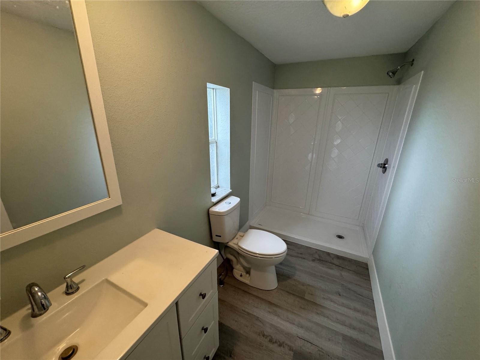 Image 18 of 31 For 15341 Omaha Street