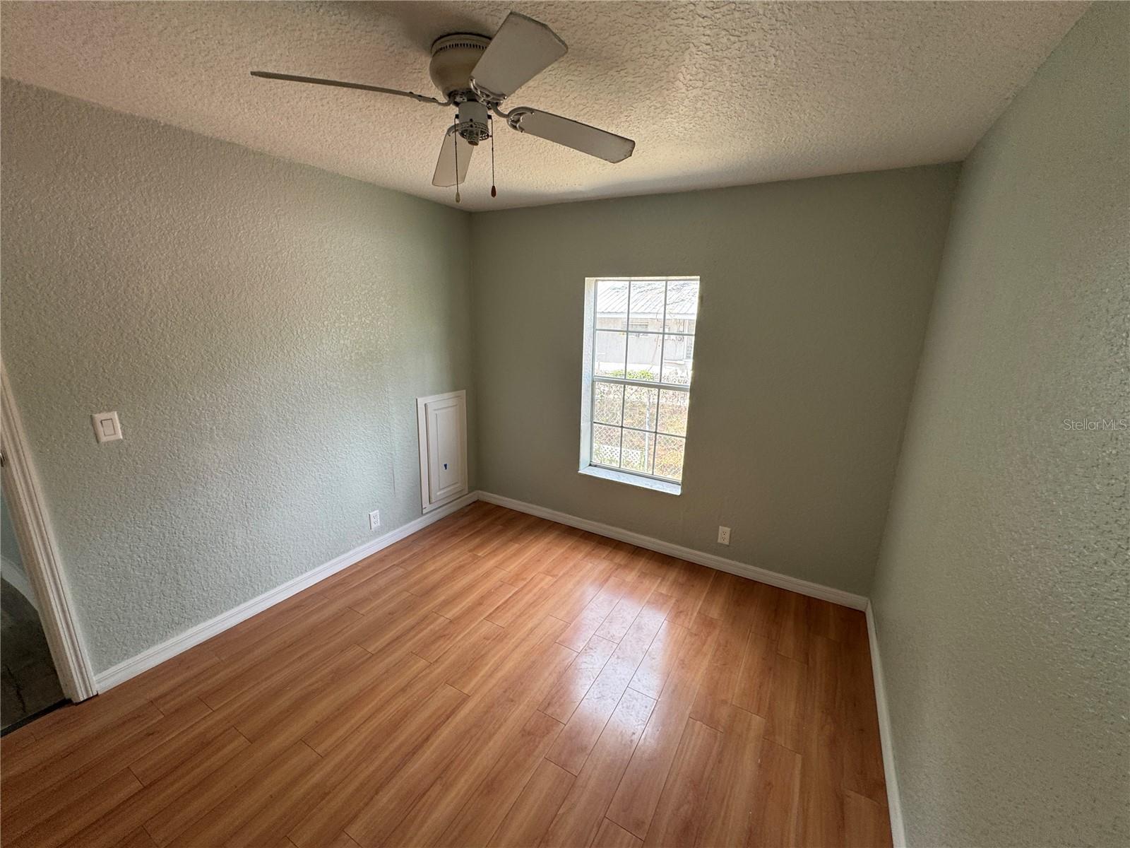 Image 23 of 31 For 15341 Omaha Street