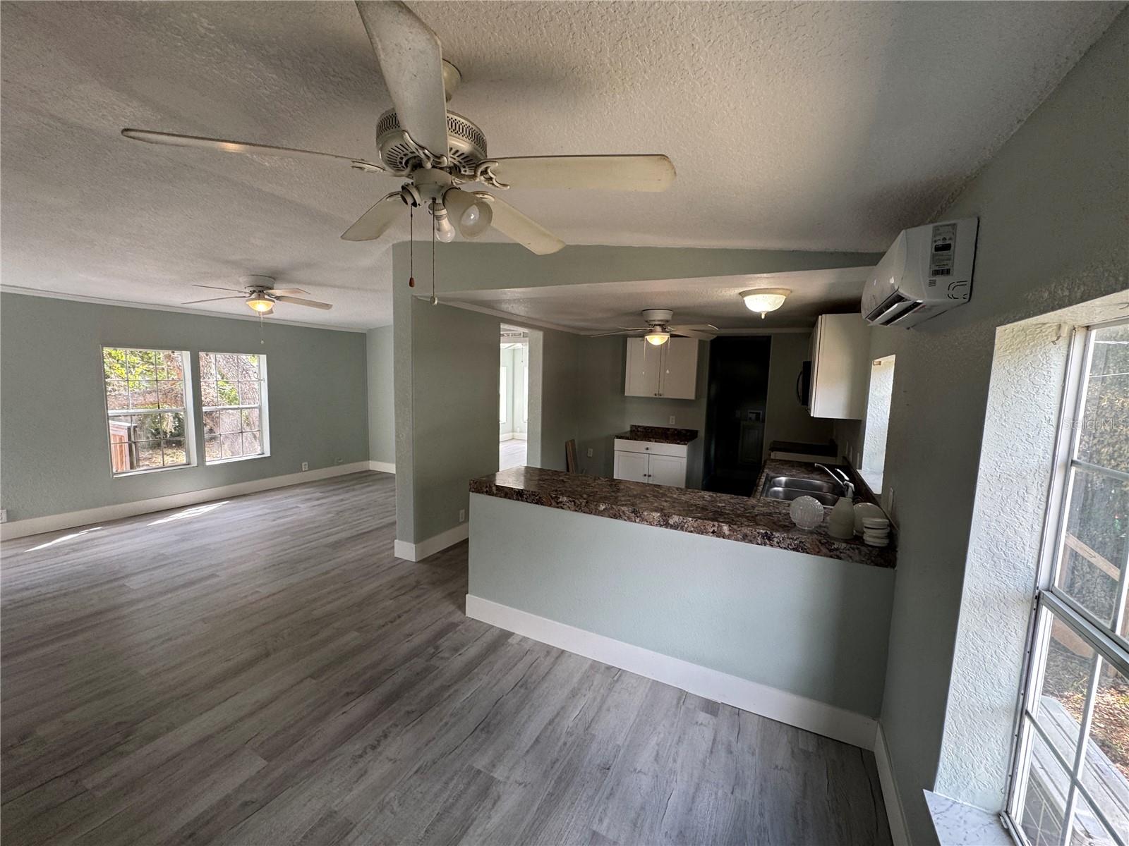 Image 9 of 31 For 15341 Omaha Street