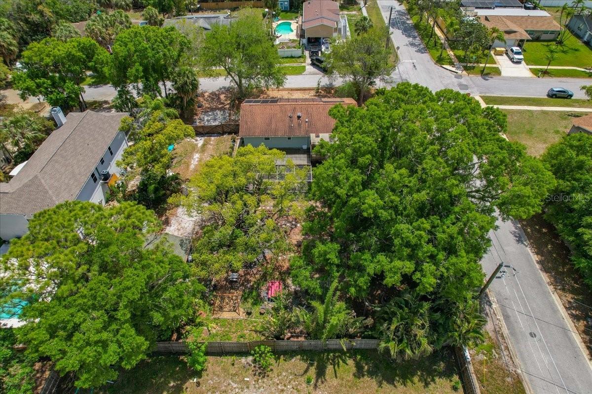 Image 10 of 67 For 1314 Oleander Drive