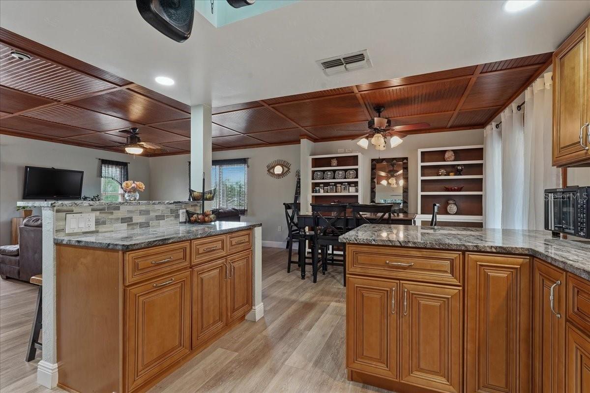 Image 23 of 67 For 1314 Oleander Drive