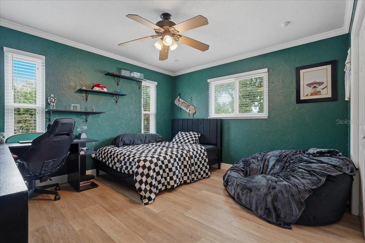 Image 34 of 67 For 1314 Oleander Drive