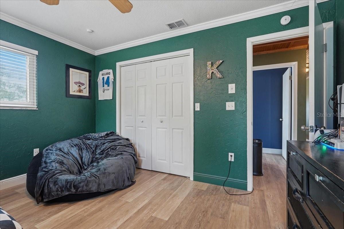 Image 35 of 67 For 1314 Oleander Drive