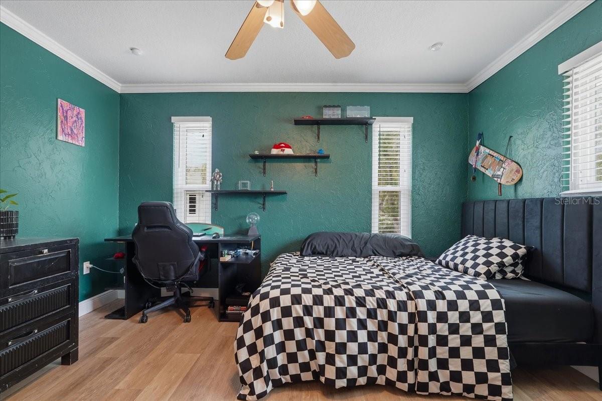 Image 36 of 67 For 1314 Oleander Drive