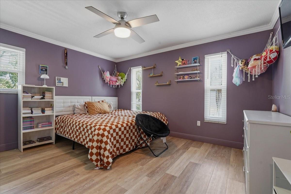 Image 37 of 67 For 1314 Oleander Drive