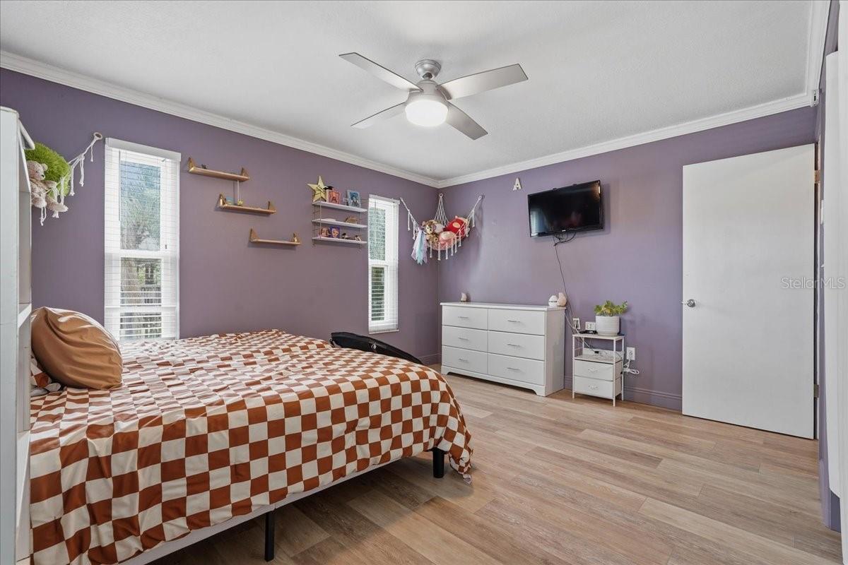 Image 39 of 67 For 1314 Oleander Drive