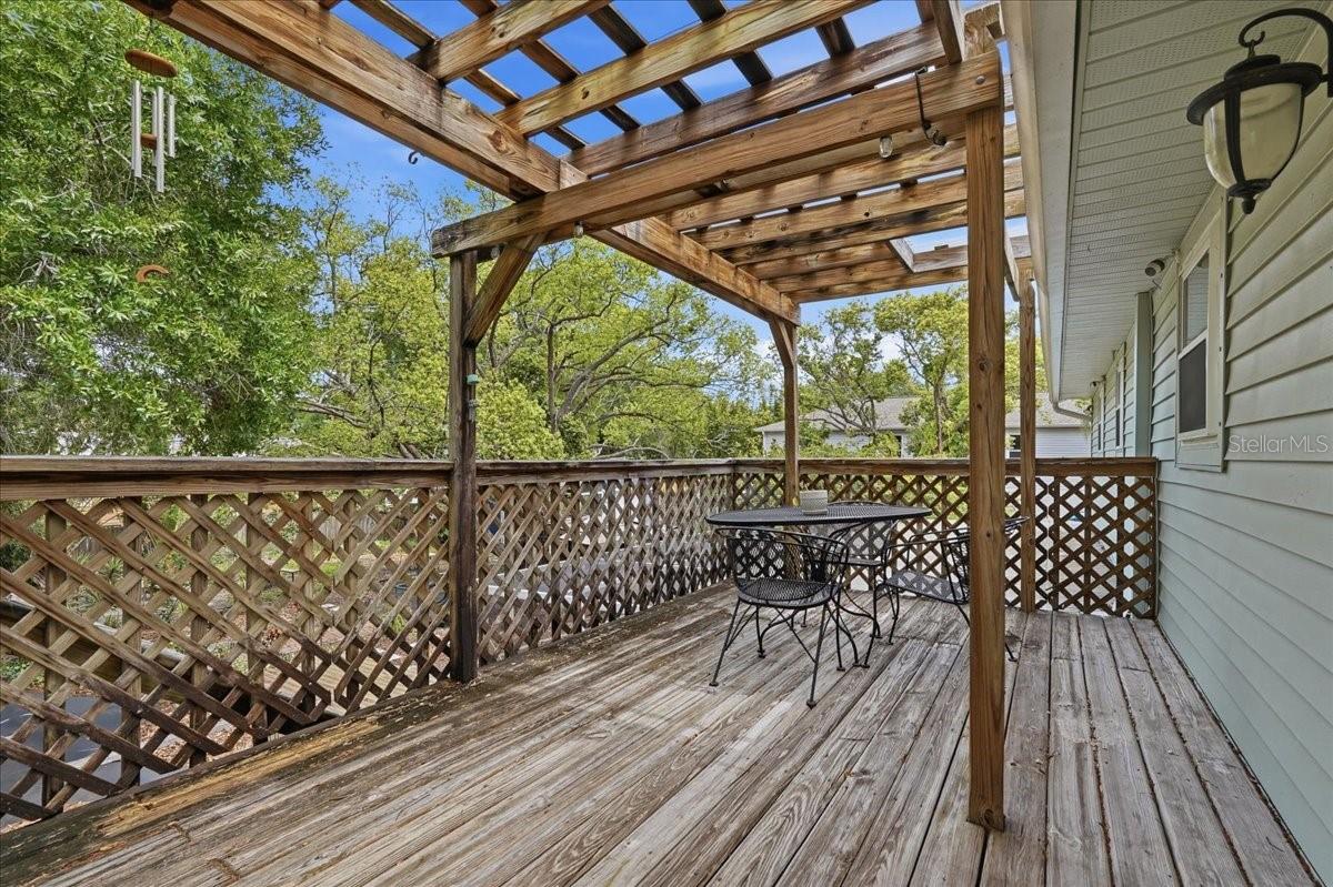 Image 42 of 67 For 1314 Oleander Drive