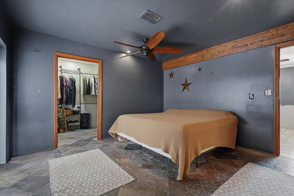 Image 49 of 67 For 1314 Oleander Drive