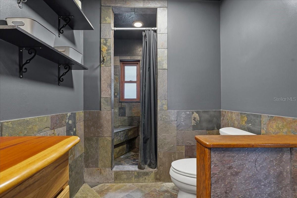 Image 52 of 67 For 1314 Oleander Drive