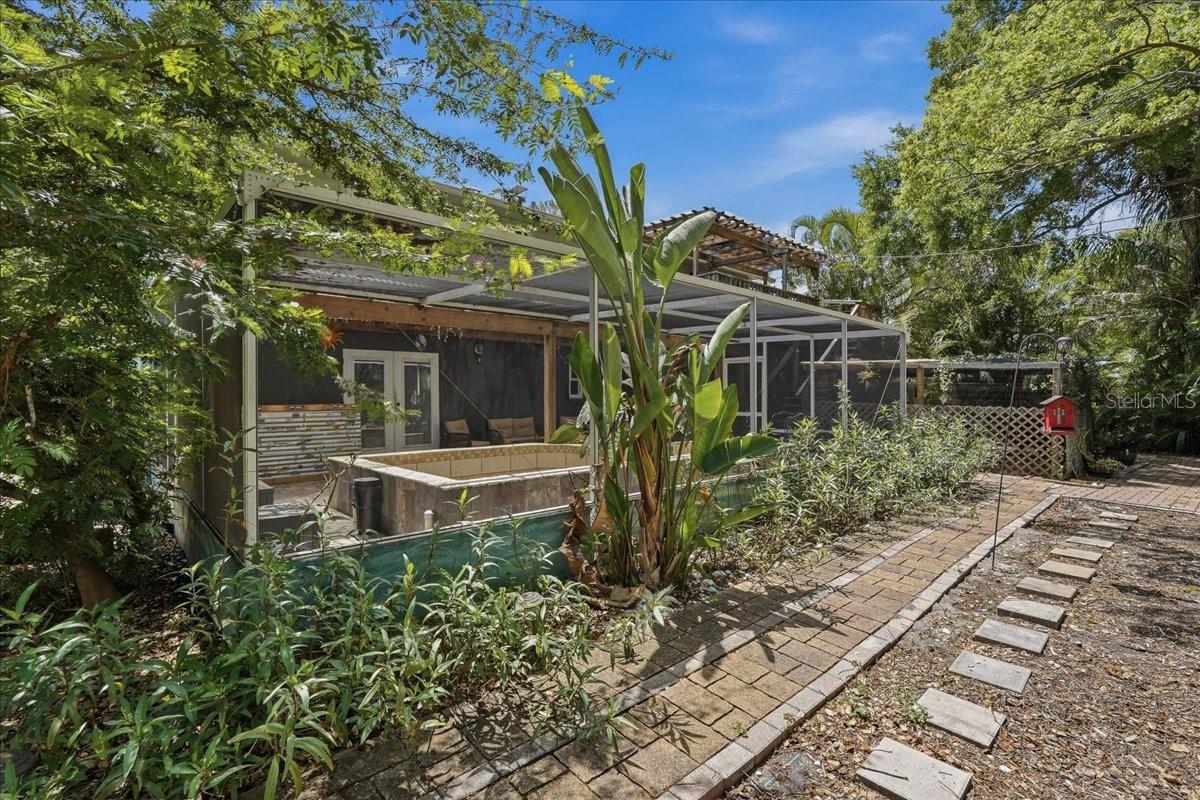 Image 55 of 67 For 1314 Oleander Drive