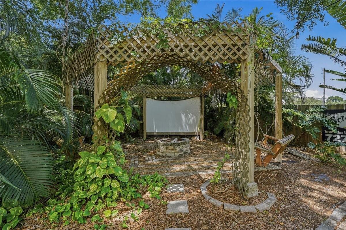 Image 57 of 67 For 1314 Oleander Drive