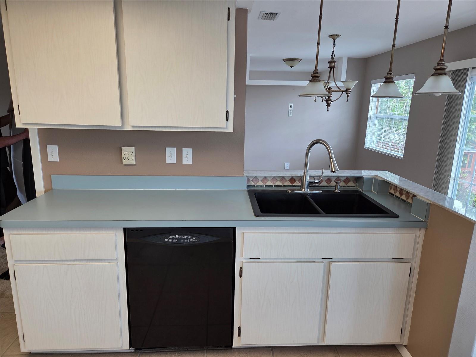 Listing photo id 3 for 2529 San Luis Road