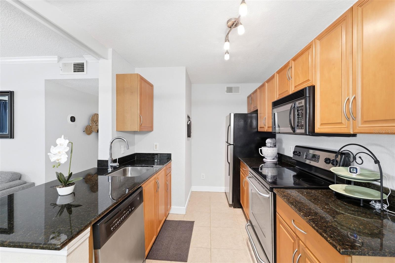 Image 11 of 38 For 3321 Haviland Court 104