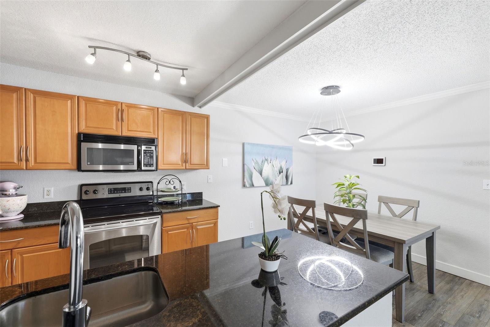 Image 12 of 38 For 3321 Haviland Court 104