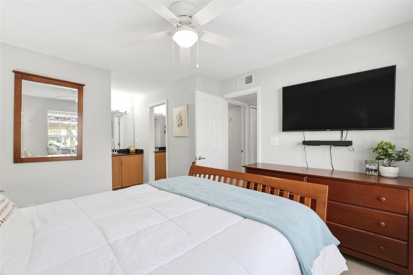 Image 14 of 38 For 3321 Haviland Court 104