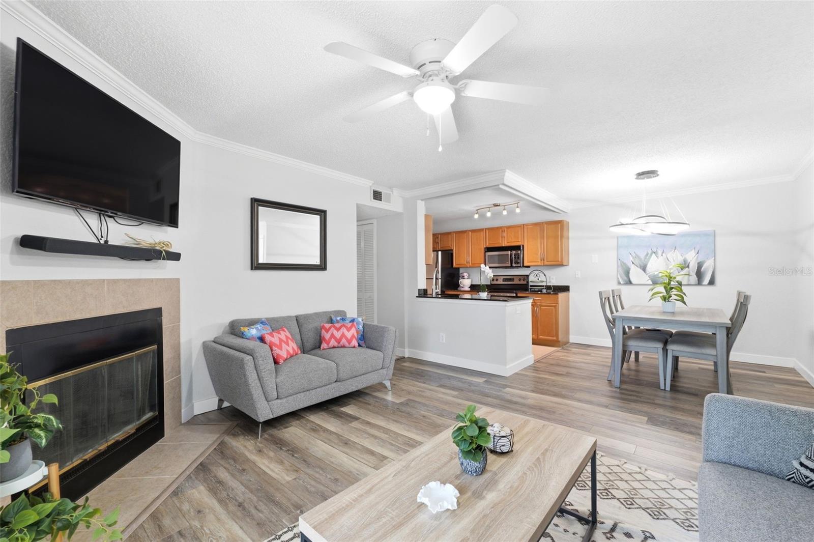 Image 6 of 38 For 3321 Haviland Court 104