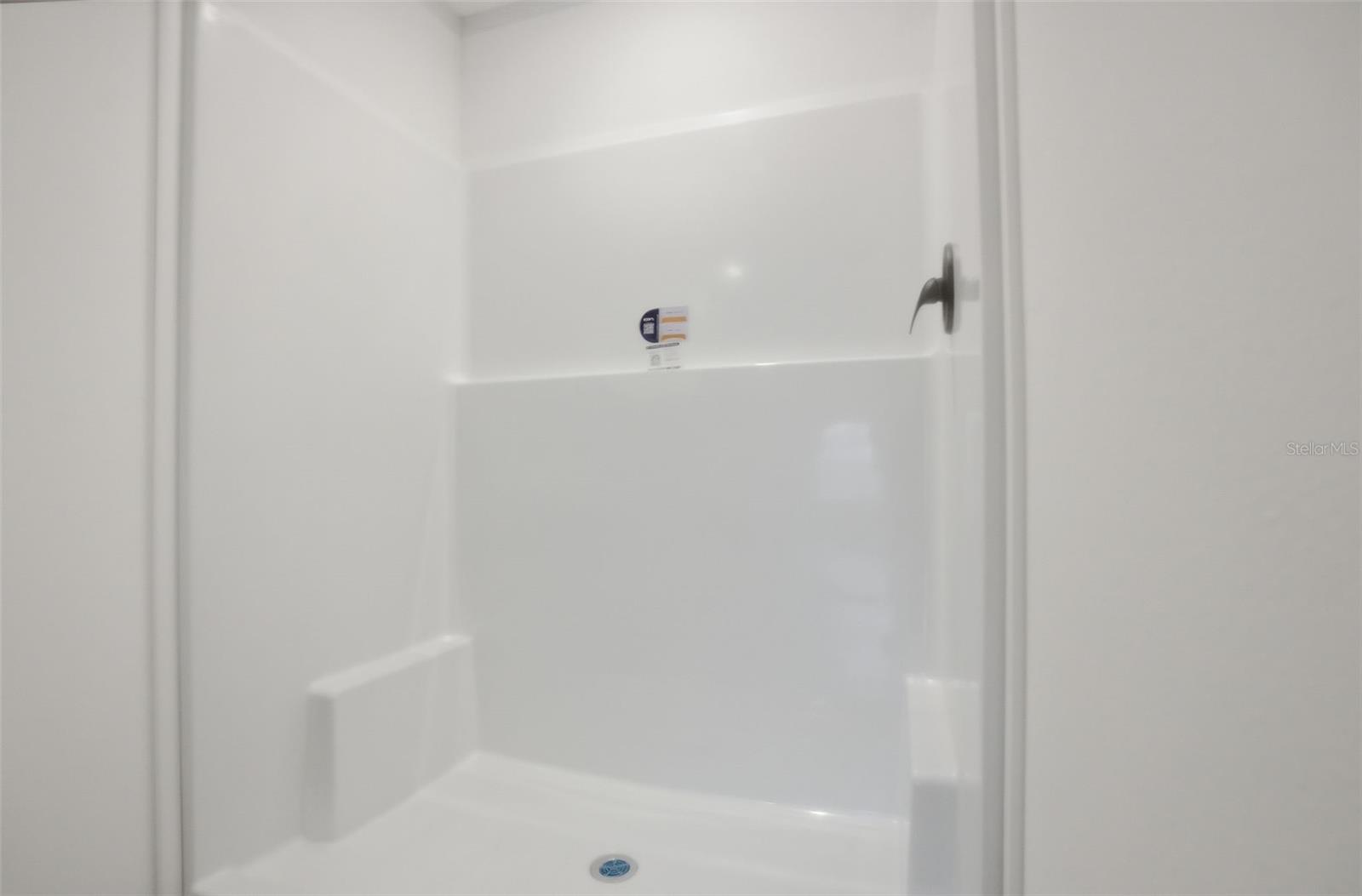 Image 38 of 72 For 9533 Round Lake Drive