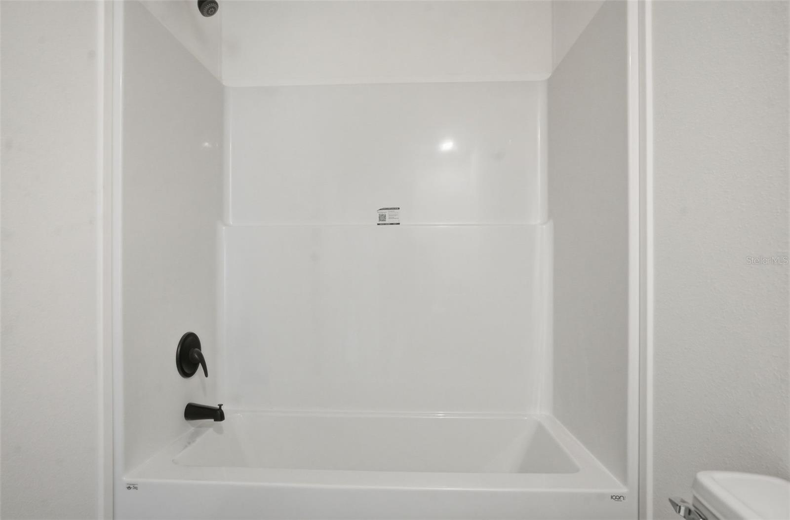 Image 41 of 72 For 9533 Round Lake Drive