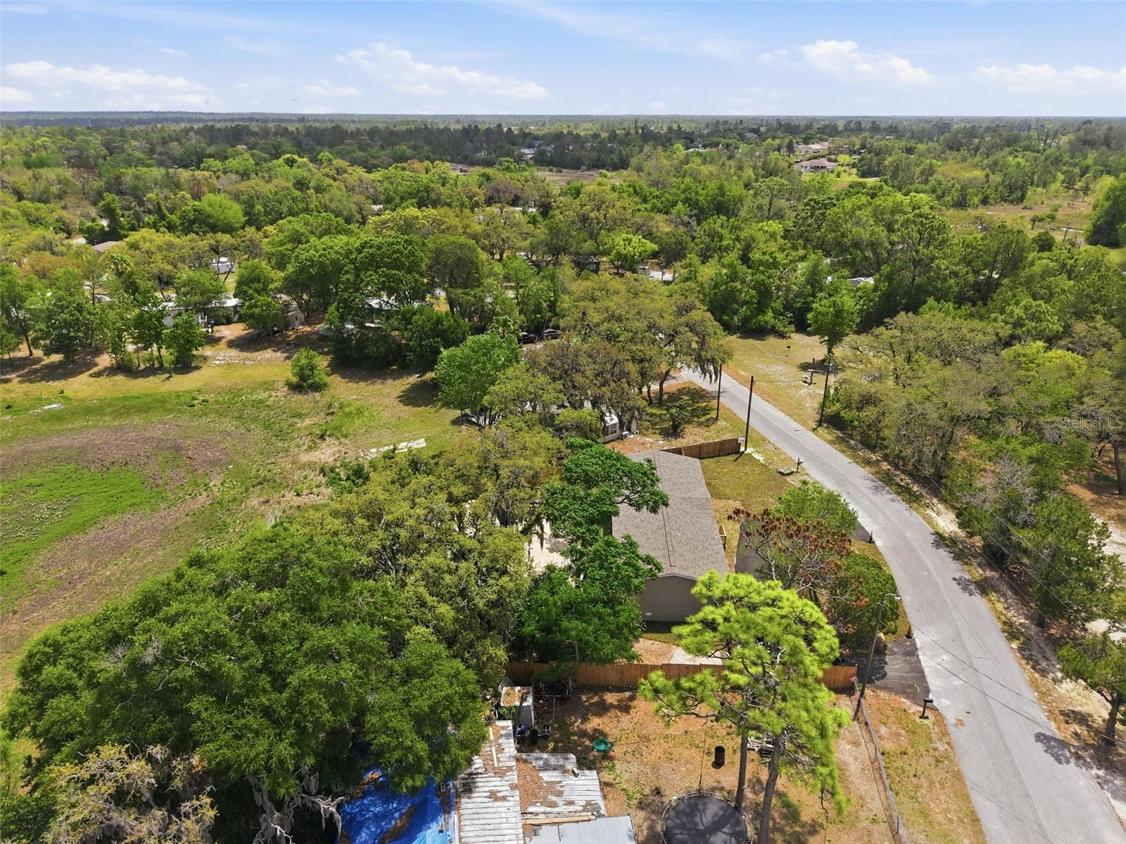 Image 59 of 72 For 9533 Round Lake Drive