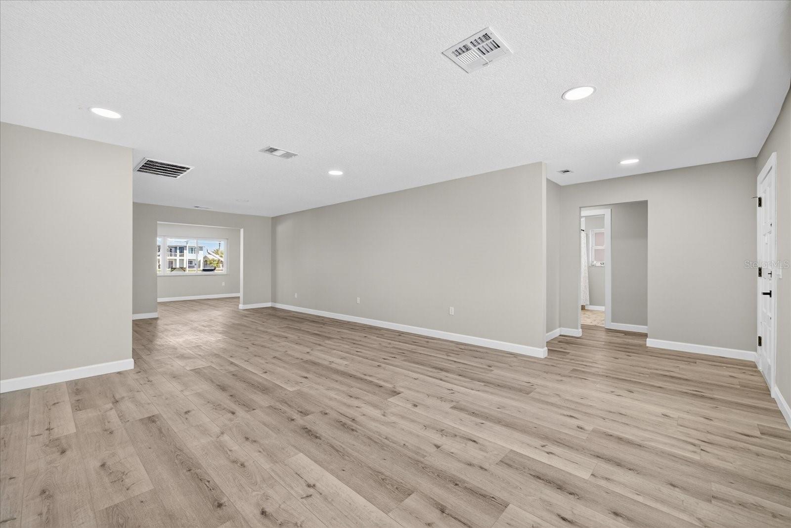 Image 11 of 53 For 4980 Galleon Court