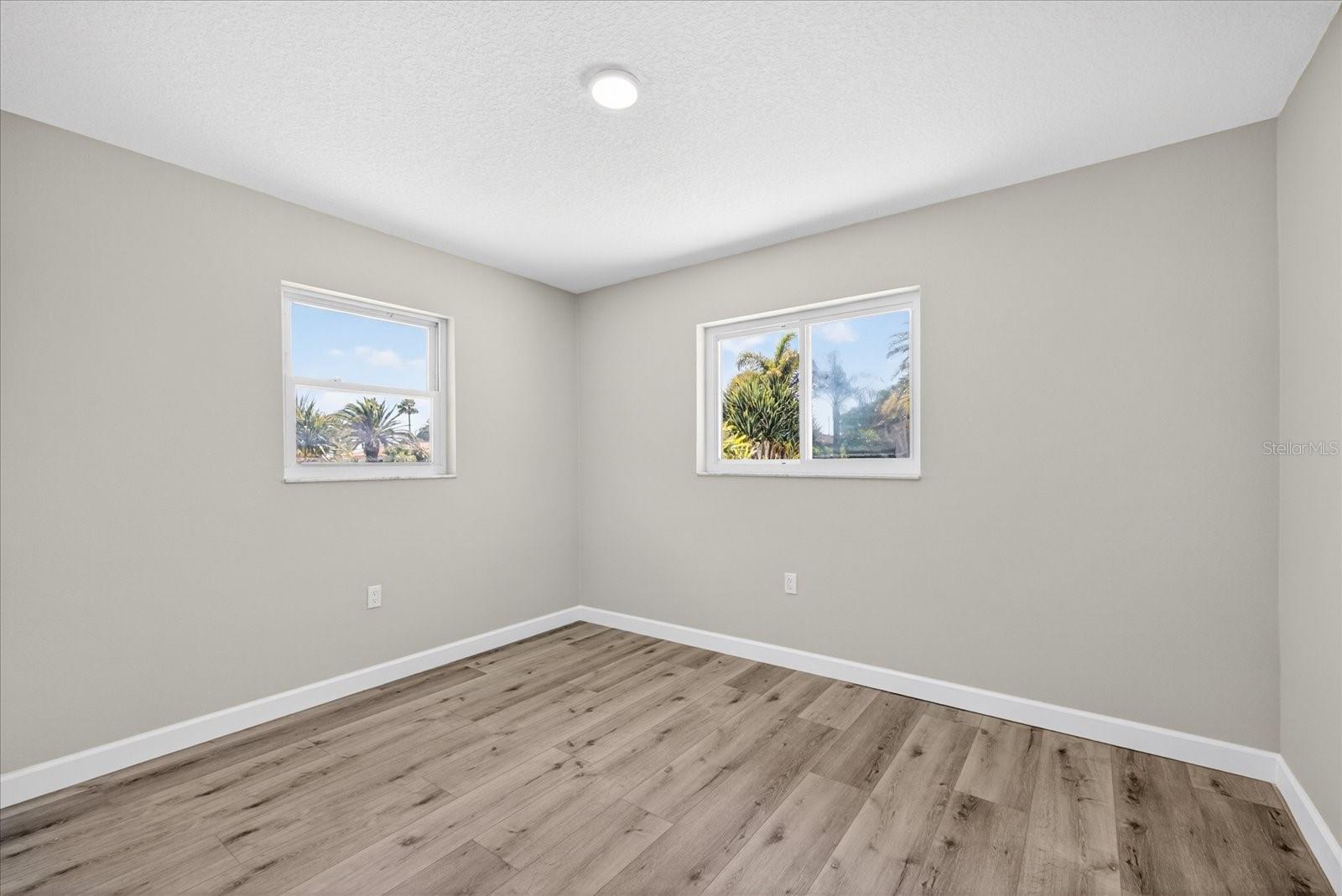 Image 28 of 53 For 4980 Galleon Court