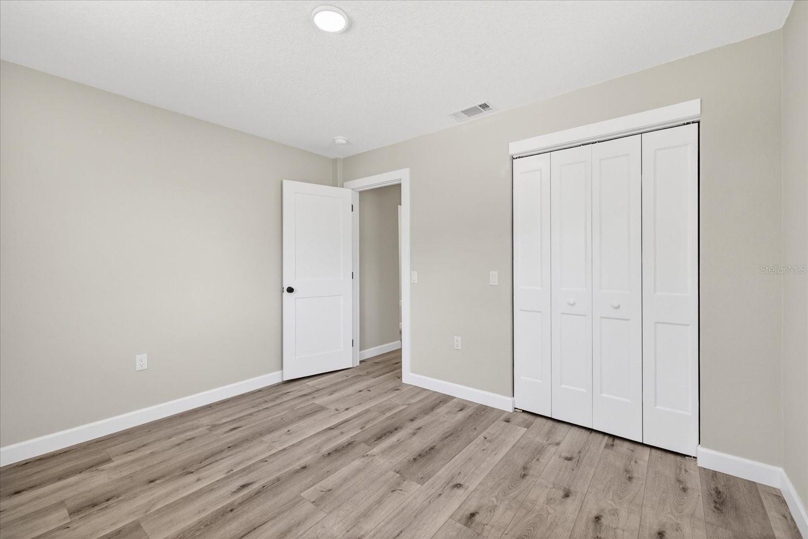 Image 29 of 53 For 4980 Galleon Court