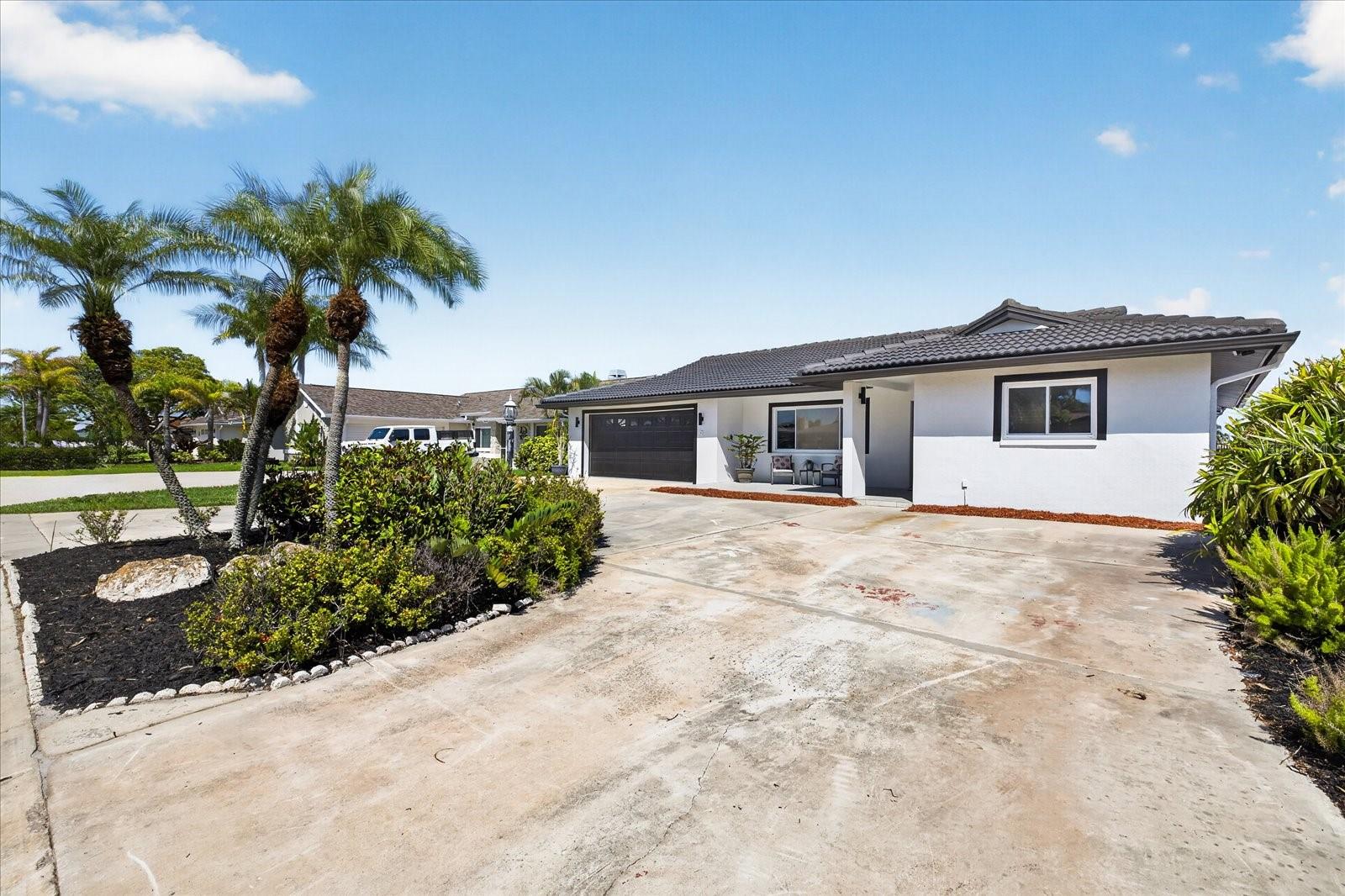 Image 45 of 53 For 4980 Galleon Court