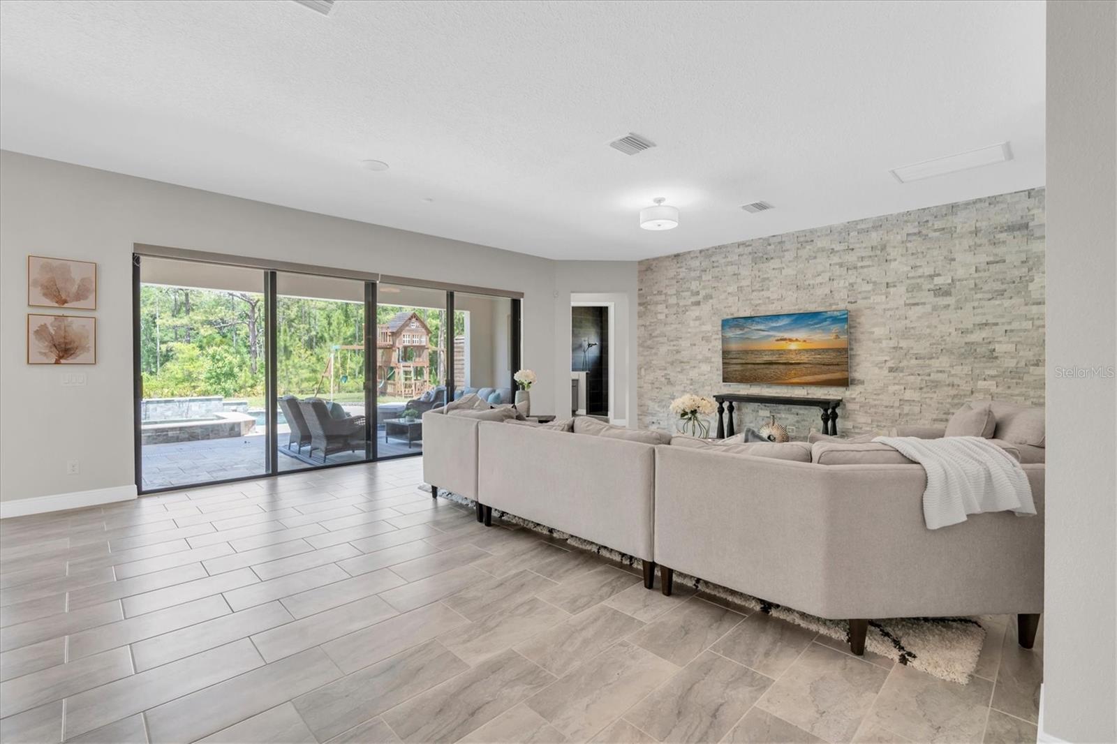 Image 13 of 72 For 5042 Night Star Trail