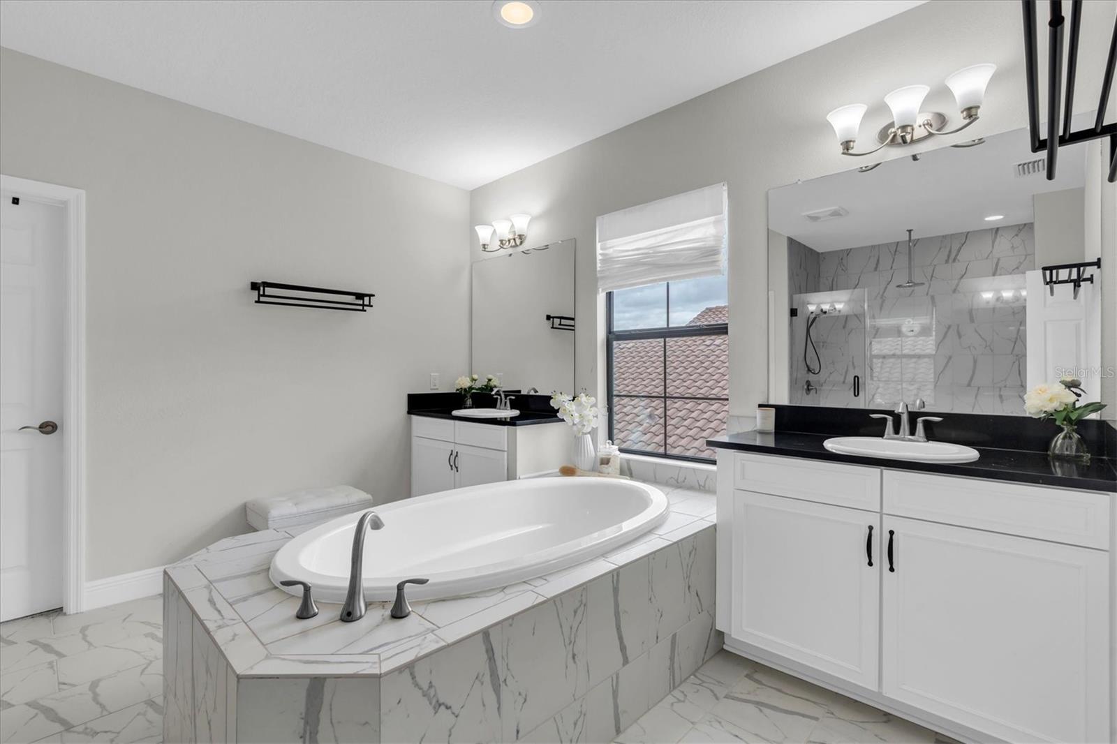 Image 30 of 72 For 5042 Night Star Trail