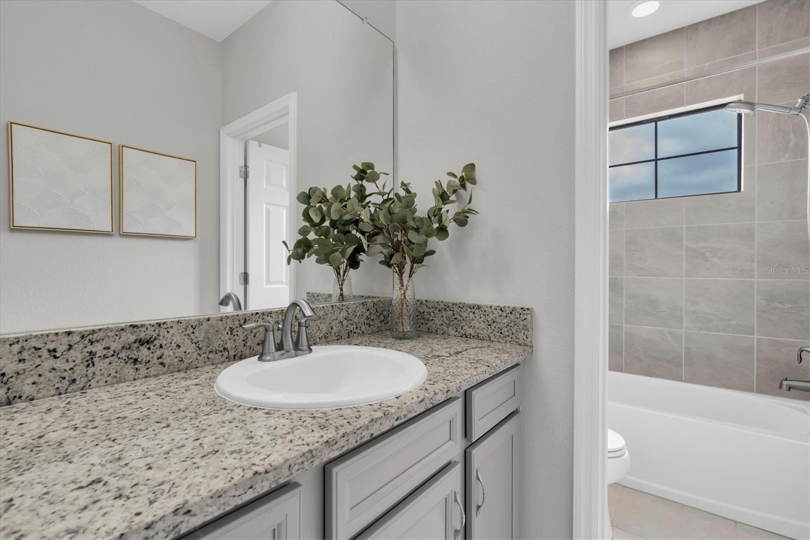 Image 37 of 72 For 5042 Night Star Trail