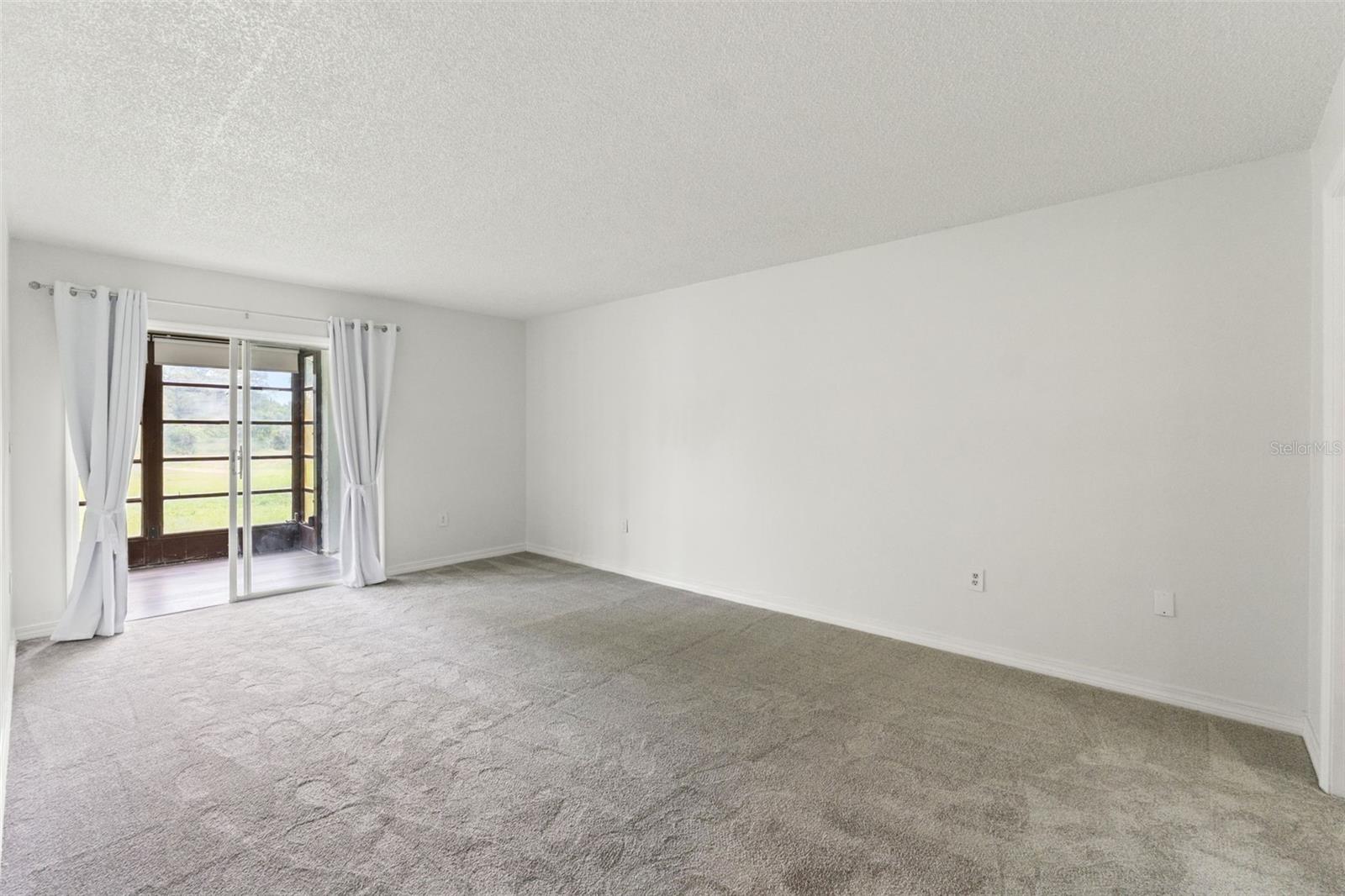 Image 15 of 33 For 7131 Dell Road 2