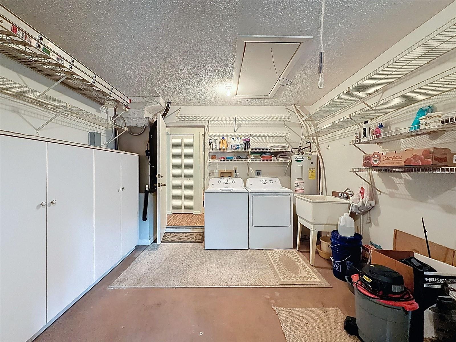 Image 38 of 57 For 11704 Aspenwood Drive