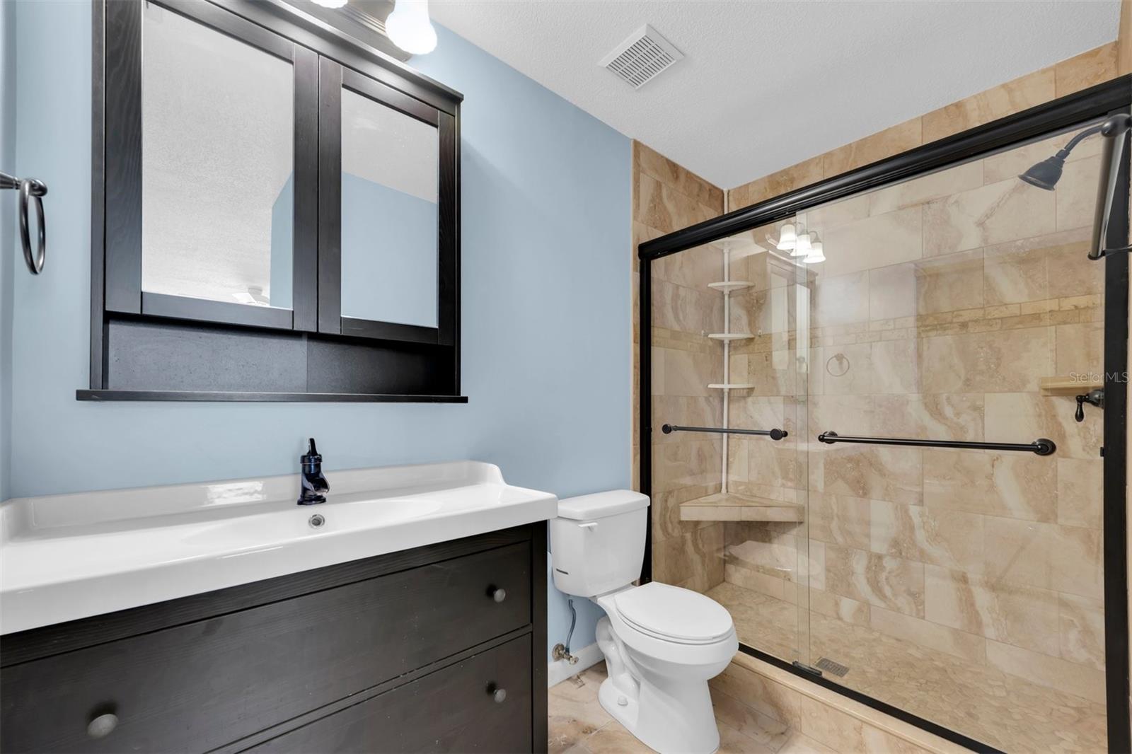 Image 18 of 34 For 37730 Alissa Drive