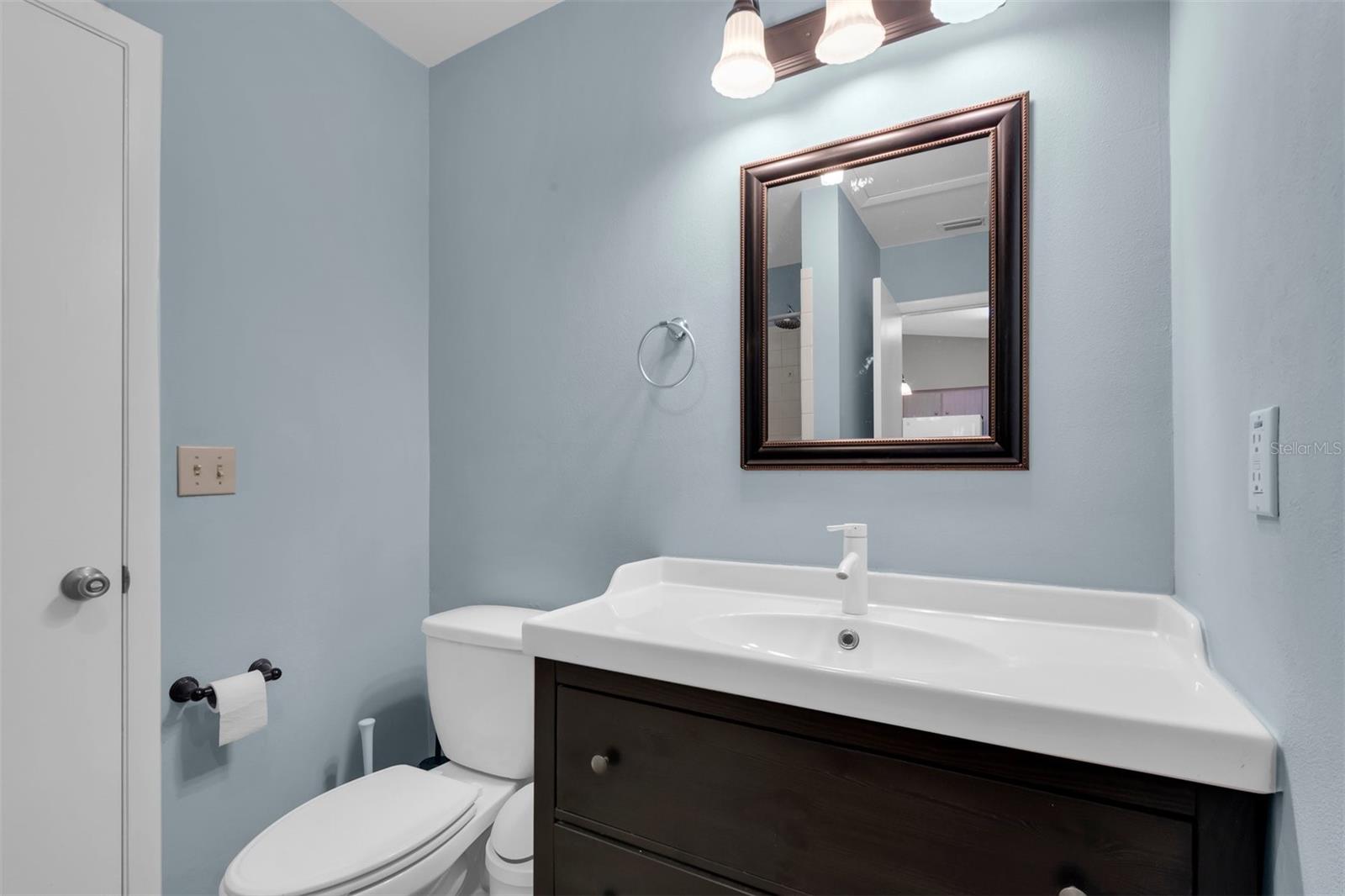 Image 21 of 34 For 37730 Alissa Drive