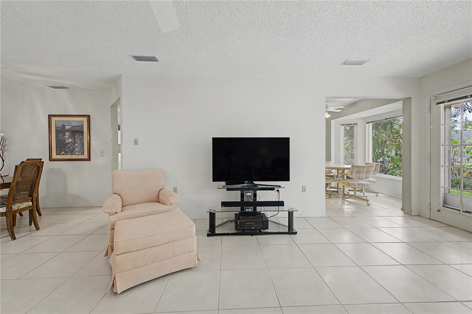 Image 12 of 48 For 3017 Whispering Pines Court