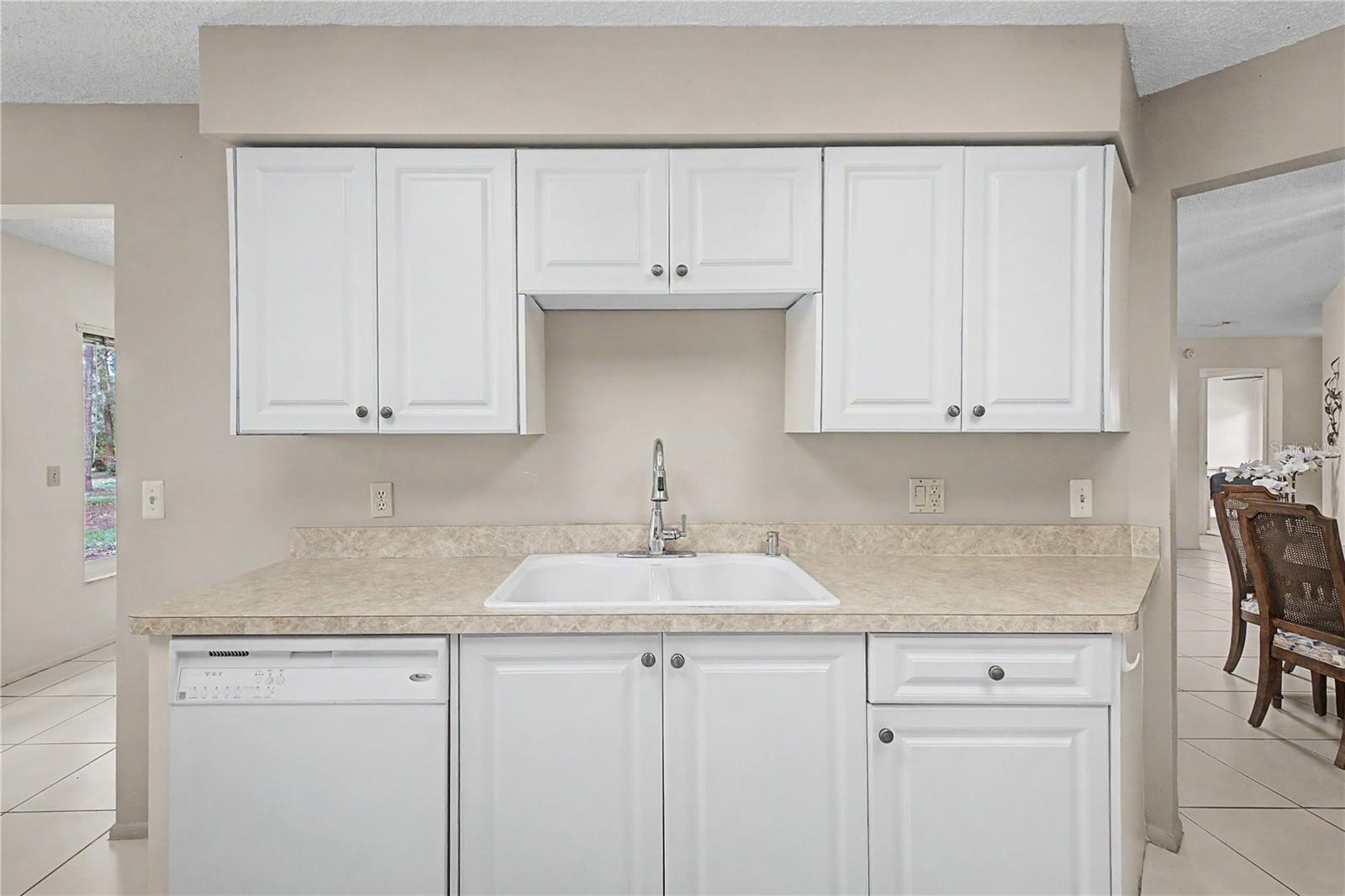 Image 16 of 48 For 3017 Whispering Pines Court